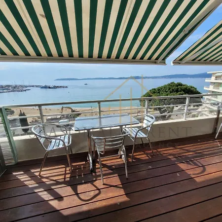 Vue Imprenable Sur La Mer, Face A La Plage, Centre-ville דירה